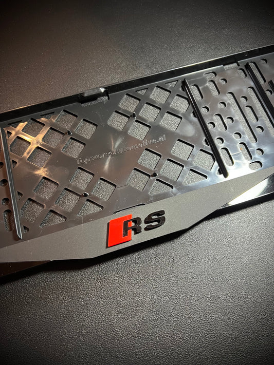 Audi RS : Kentekenplaathouder