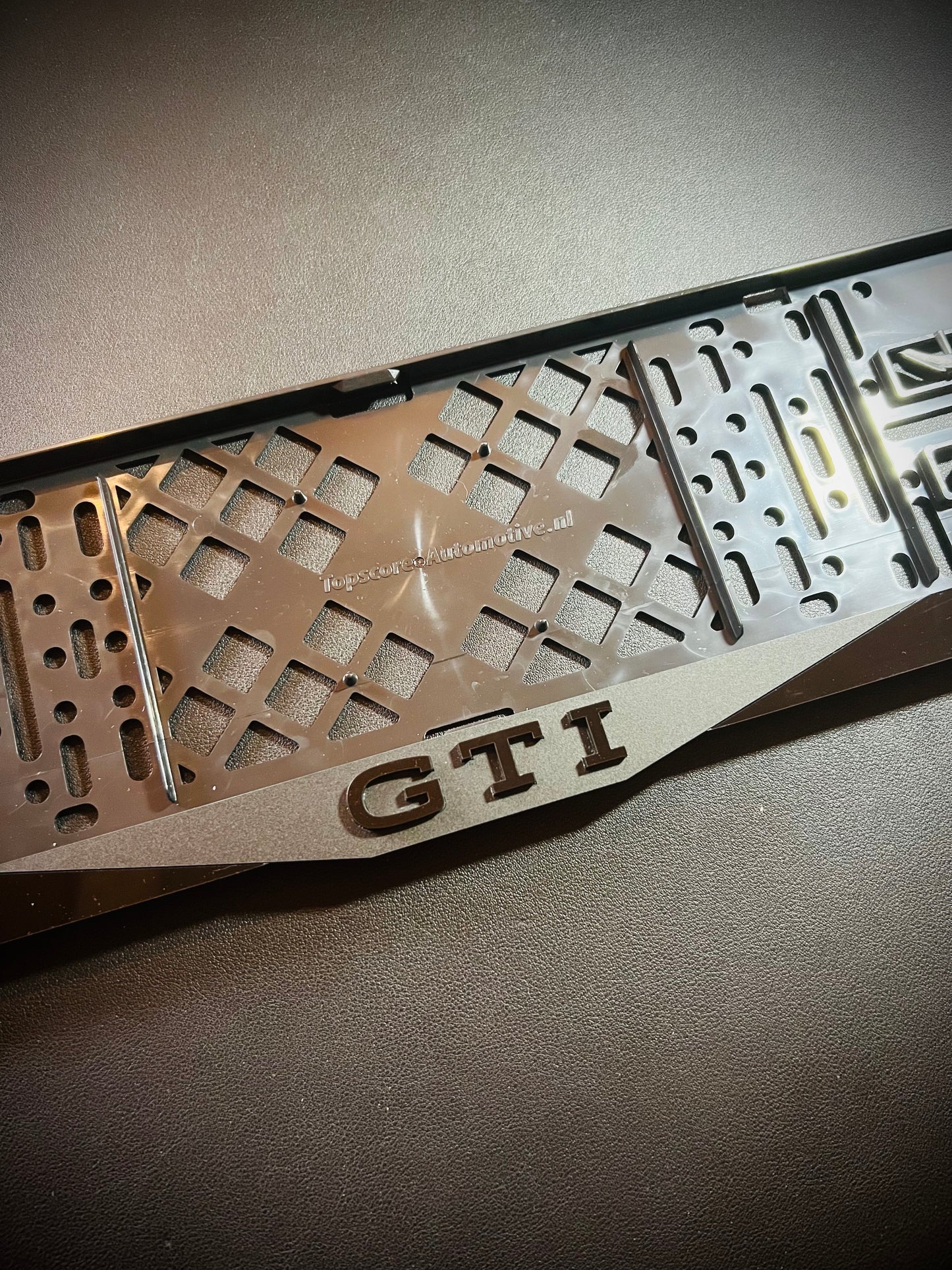 VW GTI : Kentekenplaat Houder